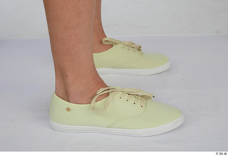 Cynthia casual foot yellow sneakers 0007.jpg